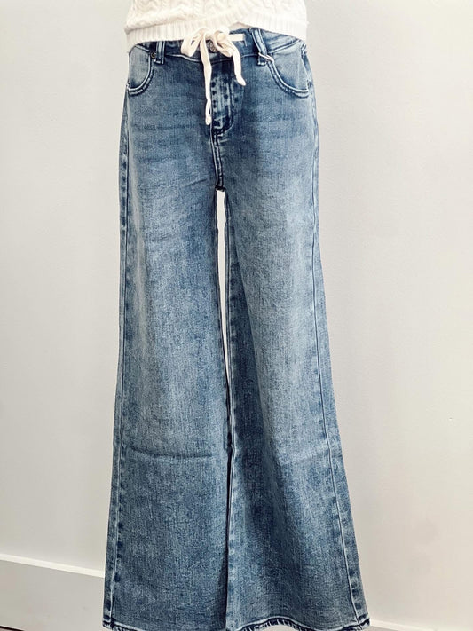 Drawstring Barrel Jean