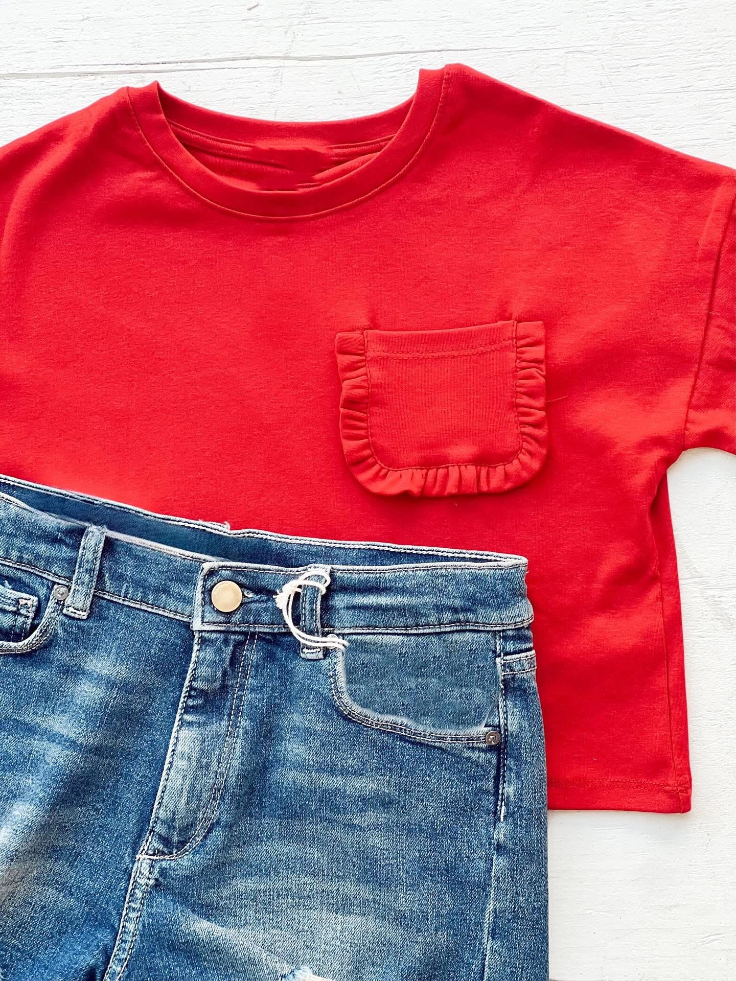 Ruffle Pocket Knit Tee