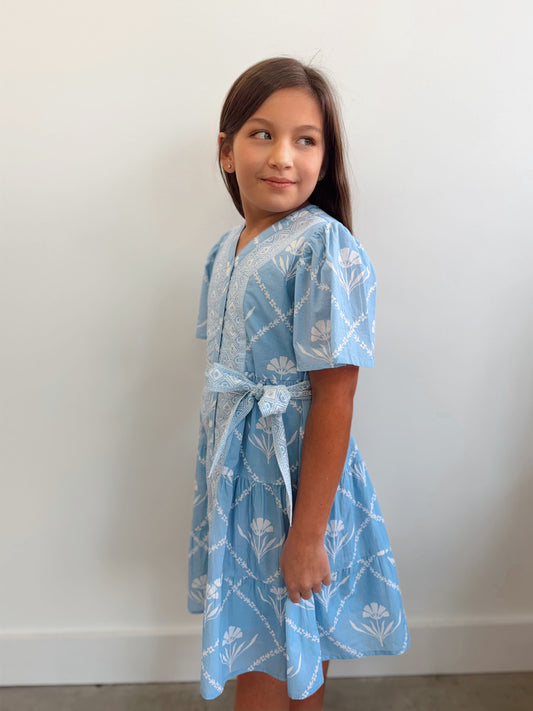 Mollie Periwinkle Bloom