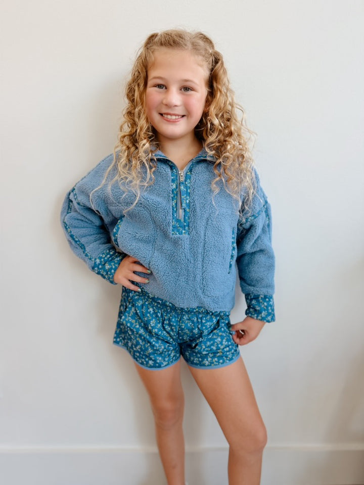 Floral Piping Sherpa