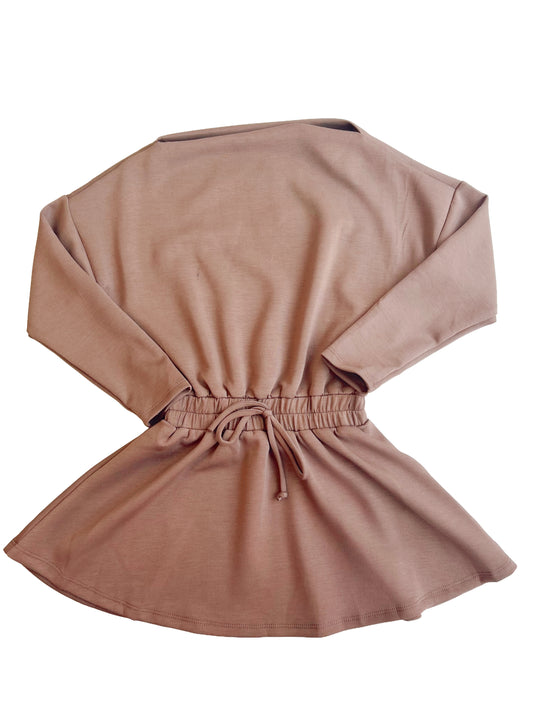 Model Knit Boat Neck Dress