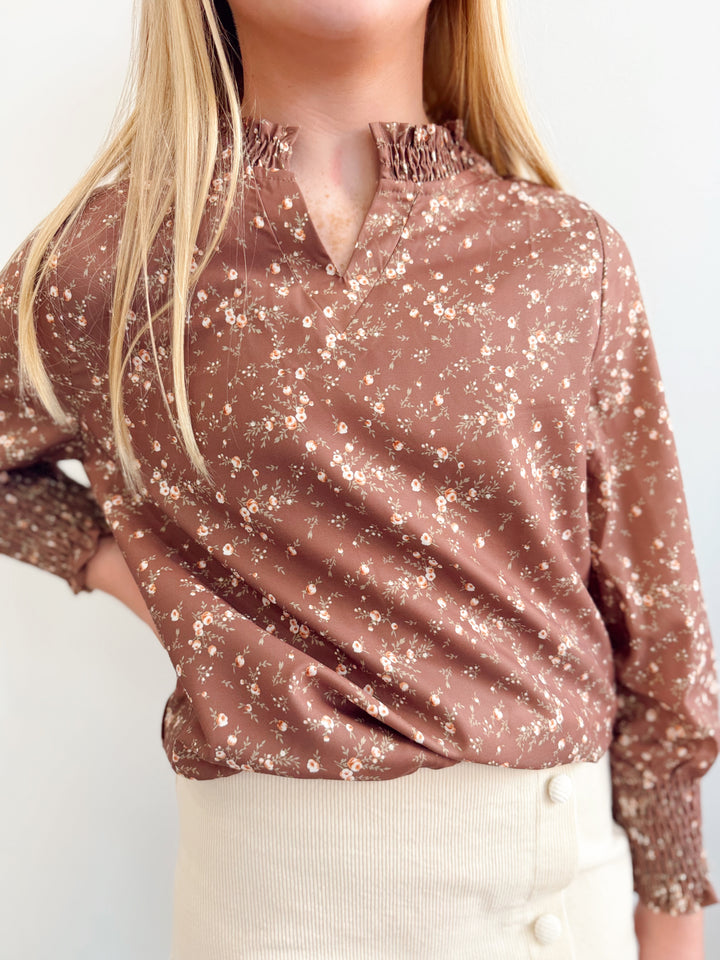 Elizabeth Brown Sugar Blooms Top